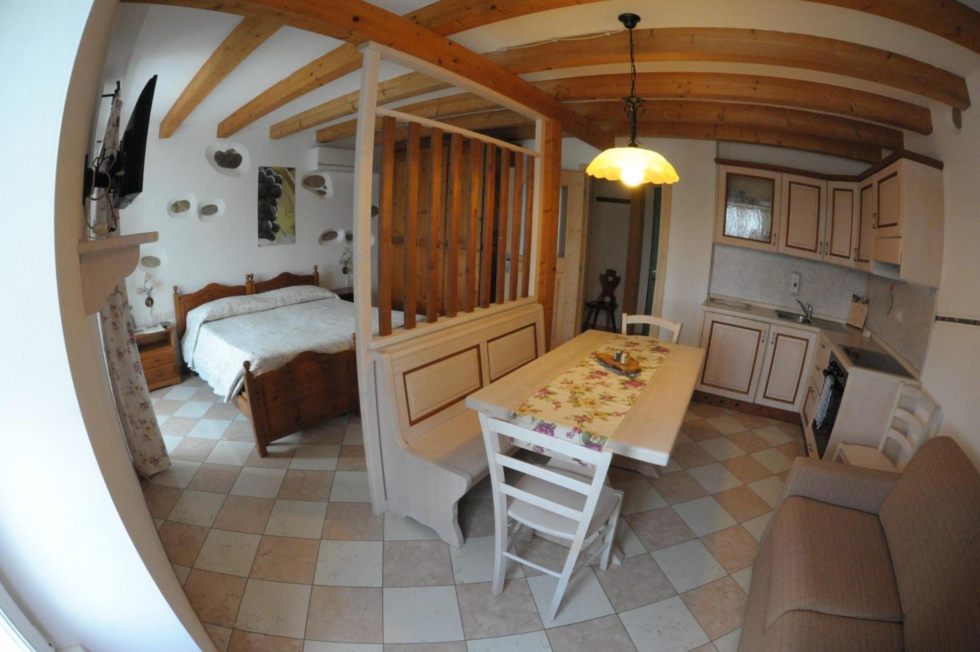 Agriturismo Sol De Montalto Villa Rivoli Veronese Room photo